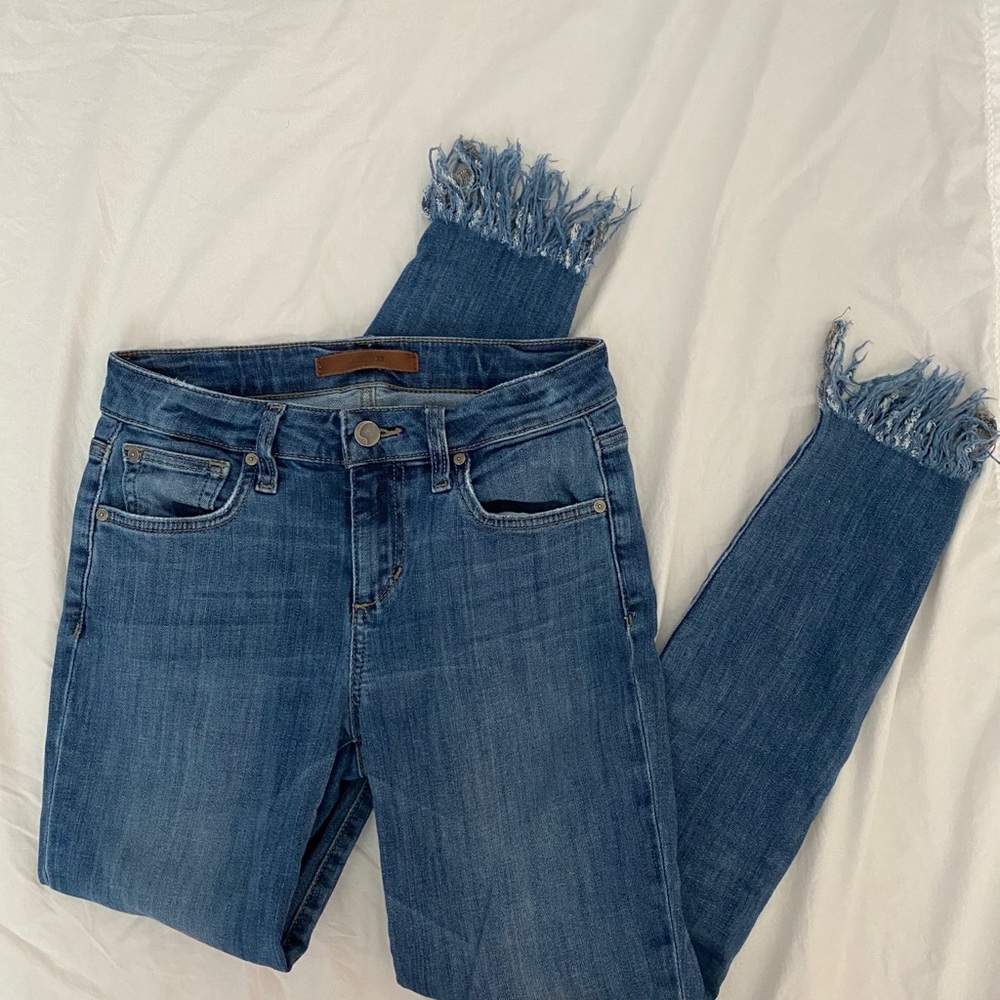 Frayed Ankle Joe’s Skinny Jeans